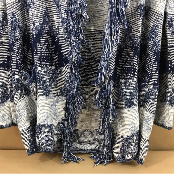 American Eagle Aztec tribal fringed open cardigan - Picture 4 of 8